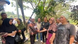 Baznas Bukittinggi Salurkan Bantuan Warga Terdampak Banjir Ngarai Sianok