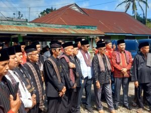 Ketua DPRD Agam Novi Irwan  Hadiri Batagak Pangulu  Suku Sikumbang