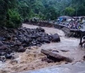 Korban Banjir Lahar Dingin Gunung Marapi, Bukit Batabuah, 7 Meninggal