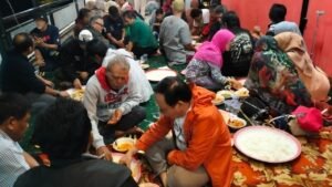 Reuni di Sikabu, SLTP/SLTA 79-82 Pd. Panjang Budayakan Makan Bajamba