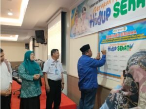Wujudkan Pd. Pariaman Sehat, Bupati Suhatri Bur Tandatangani Komitmen