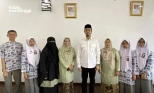 Wako Bukittinggi Apresiasi Program “SMAN 1 Go to Europe” Tembus Eropa