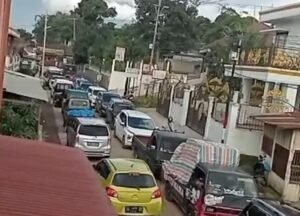 Jalur Malalak Macet Total, Petugas Dinas Perhubungan Agam Pada Kemana?