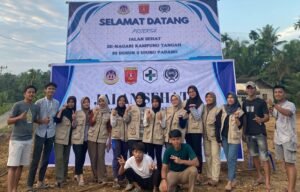 Peringati Pindah Ibu Kota, Pemuda dan Mahasiswa KKN UNP Gelar Jalan Sehat