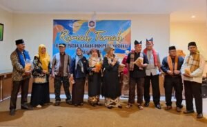 Pembina dan Pelatih Pramuka Kwarda Sumbar Seminar Nasional ke Lampung