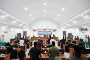 Bupati Tanah Datar Sampaikan Pengantar Nota Keuangan RAPBD-P 2024