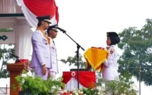 Upacara Detikdetik Proklamasi HUT RI ke-79 Bukittinggi Khidmat dan Lancar