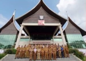 Pemerintah Daerah Kota Bukittinggi Melaksanakan Apel Gabungan ASN