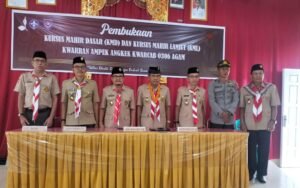 Kamabicab Agam Buka Diklat KMD dan KML Kwarcab Agam di Kwartir Ranting Ampek Angkek
