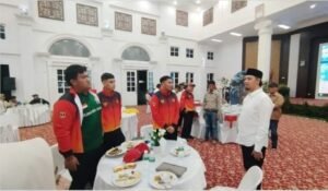Wako Erman Safar Lepasan Atlet Bukittinggi Laga di PON XXI