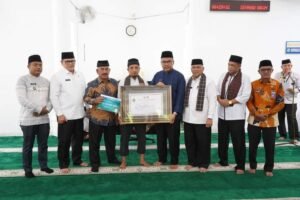 Pjs Bupati Tanah Datar Arry Harapkan, ASN Panutan Program Pemerintah