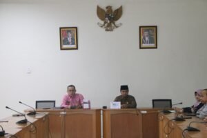 Ketua DPRD Agam Pertemuan Silaturahmi dengan Sekretariat DPRD