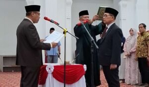 Wakil Wali Kota Lantik Al Amin Jadi Penjabat Sekda Kota Bukittinggi