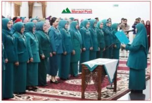 Ny. Lise Eka Putra Kembali Dilantik Jadi Ketua TP PKK Kabupaten Tanah Datar
