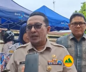 Bupati Eka, Di Pasar Murah Harga Komoditi Lebih Murah Dari Pasar Tradisional