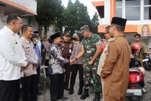 Ketua DPRD Kota Bukittinggi Apresiasi Penyerahan Bansos dan Sembako