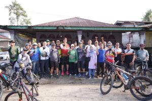Bupati dan Wakil Bupati JKA-Rahmat, Naik Sepeda Kelilingi Nagari