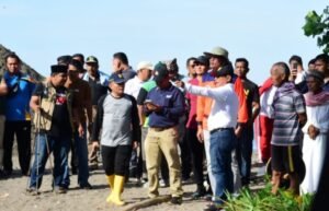 Tidak Hanya Sekedar Goro, Bupati Pd. Pariaman Upayakan Pasang Batu Grib Batang Ulakan