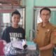 Pemnag Tiku Selatan Serahkan Bantuan Kelengkapan Sekolah dan Etalase