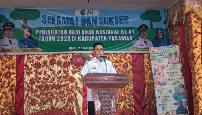 Terharu!, Bupati Pasaman Teteskan Air Mata Saksikan SDLB Segala Kekurangan