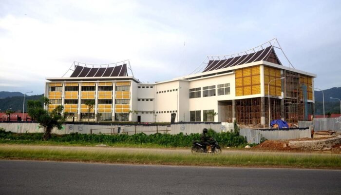 Sekolah Diliburkan di Kota Padang, Informasi, Ada Demo Besar-besaran