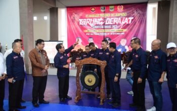 Bupati Pd. Pariaman JKA Resmikan Kejuaraan Tarung Derajat Tingkat Sumbar