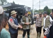 Didampingi Wabup, Staf Ahli Mendagri Tinjau Pengungsian Palembayan