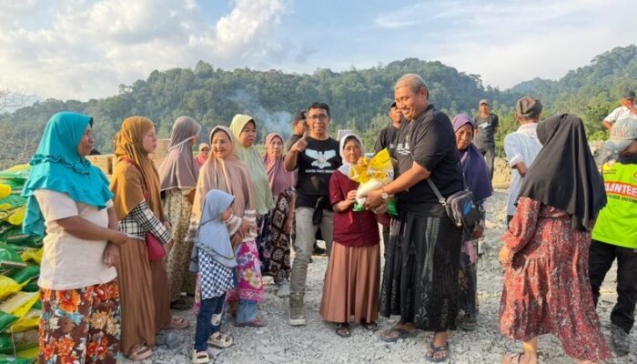 Dapat Perhatian Garda Satu, SD Negeri 09 Bancah MDA Terima Bantuan Alat Sekolah