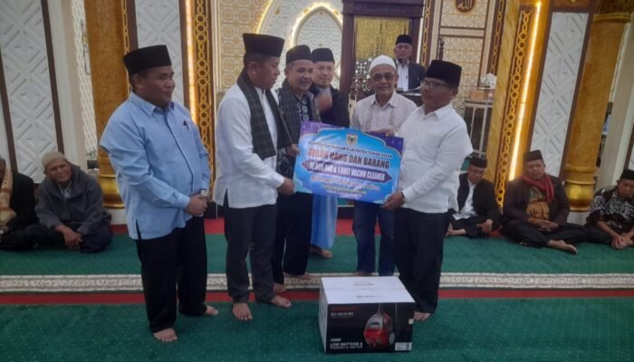 Ketua TSR Tanah Datar Amril, Manfaatkan Pekarangan Tanam Pangan Sayur Mayur