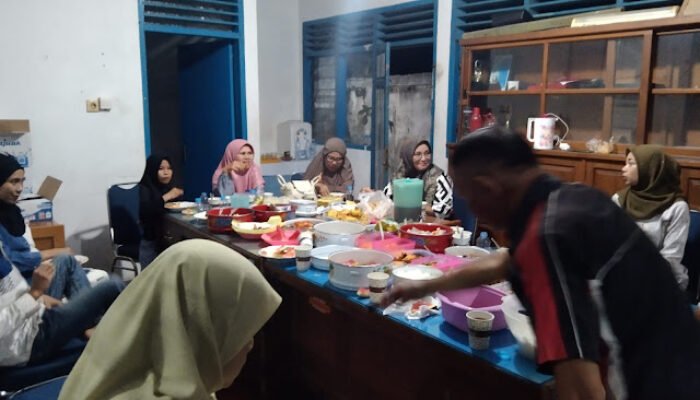 Tingkatkan Silaturahmi, PWI dan IKWI Agam Gelar Buka Puasa Bersama