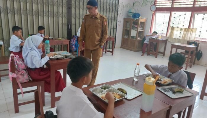 MBG Makin Santer, Sebenarnya Untuk Siapa?, Sasaran Pengelolanya Siapa?