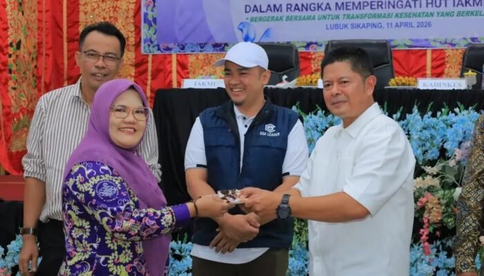 Bupati Pasaman Hadiri Seminar Teknik Komunikasi dan Advokasi Program Kes