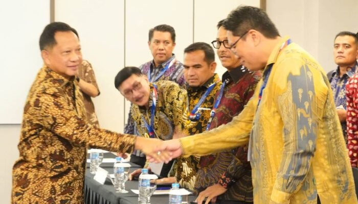 Wabup Tanah Datar Ahmad Fadly  Hadiri Forum Ekselerator Negeri di  Palembang