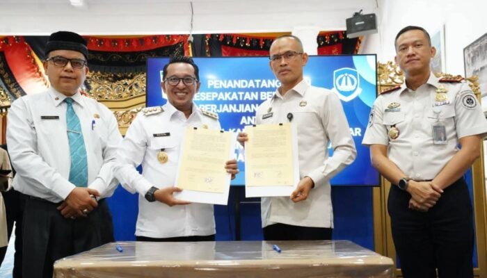 Bupati Tanah Datar Tandatangani Kesepakatan Bersama Ditjen Imigrasi