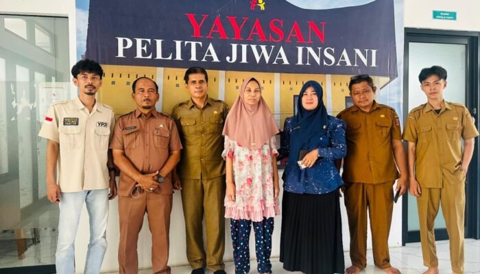 Agam Jemput Reno ke Yayasan Pelita Jiwa Insani Padang, Kembali ke Keluarga