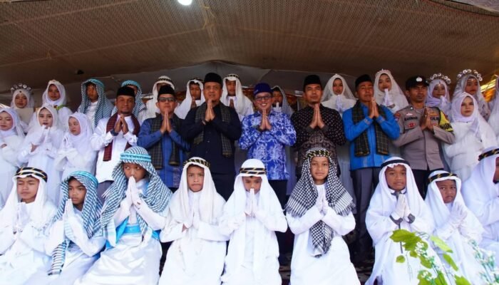 Bupati  Tanah Datar Eka Putra, Hadir Pada Perayaan Khatam Al-Qur’an Koto Baru