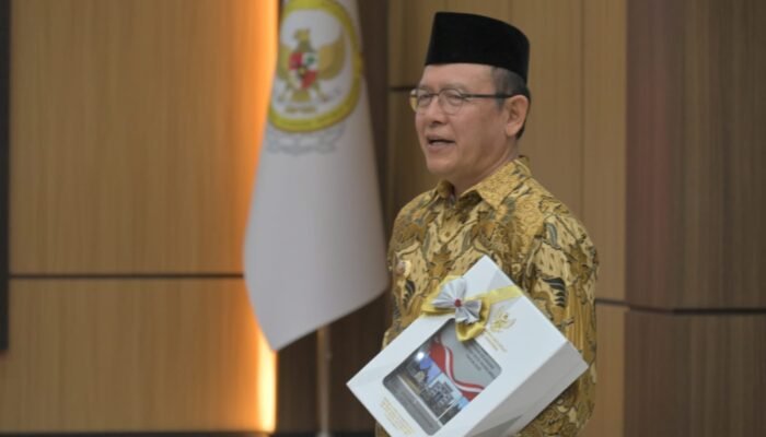Terbaik Kelola Keuangan, Kota Payakumbuh Terima Penghargaan BPK RI
