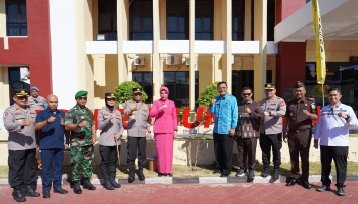 Kapolda NTB Kunjungi Polres Sumbawa, Tingkatkan Pelayanan Masyarakat