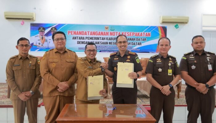 Pemda Tanah Datar Tandatangani Nota Kesepakatan HP dengan Kejaksaan