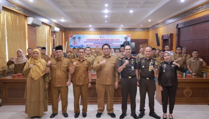 Pemda Tanah Datar dan Kejari Tanah Datar Tandatangani Tanda Kerjasama