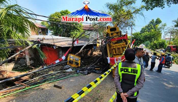 Insiden Galugur, Mobil Bawa Excavator Timpa Rumah Warga di HUT Kemerdekaan