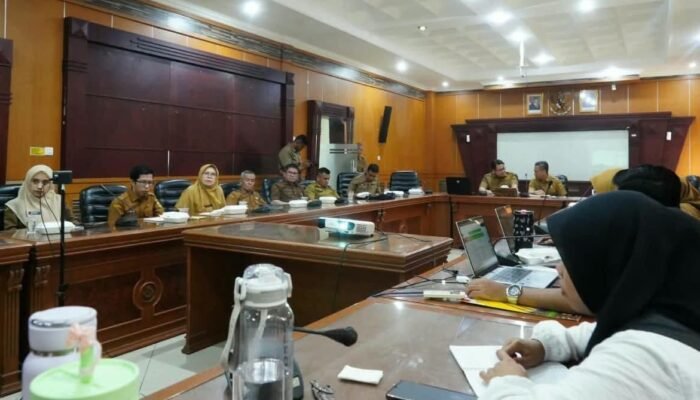 Wabup Tanah Datar Ahmad Fadly Tndatangani SK Ruang Bersama Indonesia