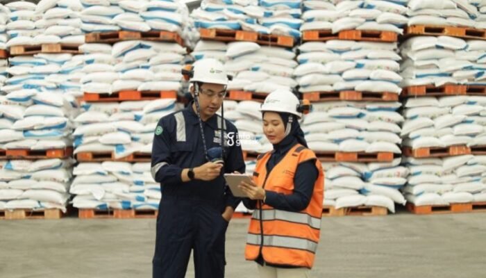 Presiden Prabowo Pangkas Beban Produksi Petani, Perkuat Ketahanan Pangan