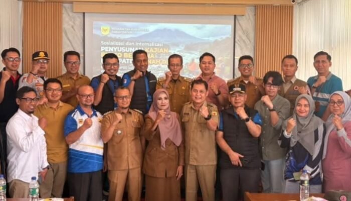Kajian Risiko Bencana Disosialisasikan Kepada Para Camat Se Tanah Datar